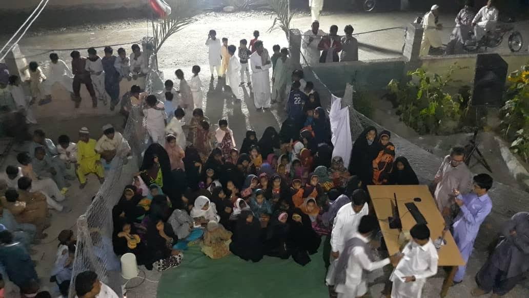 جشن یک سالگی کتابخانه