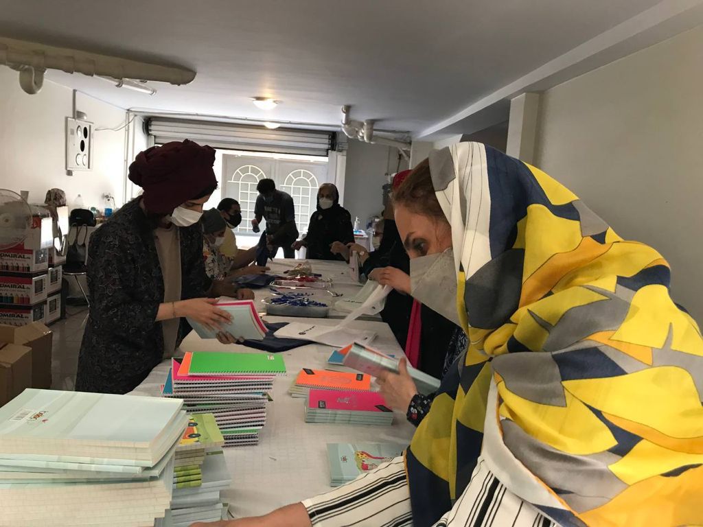 لوازم التحریر 1400