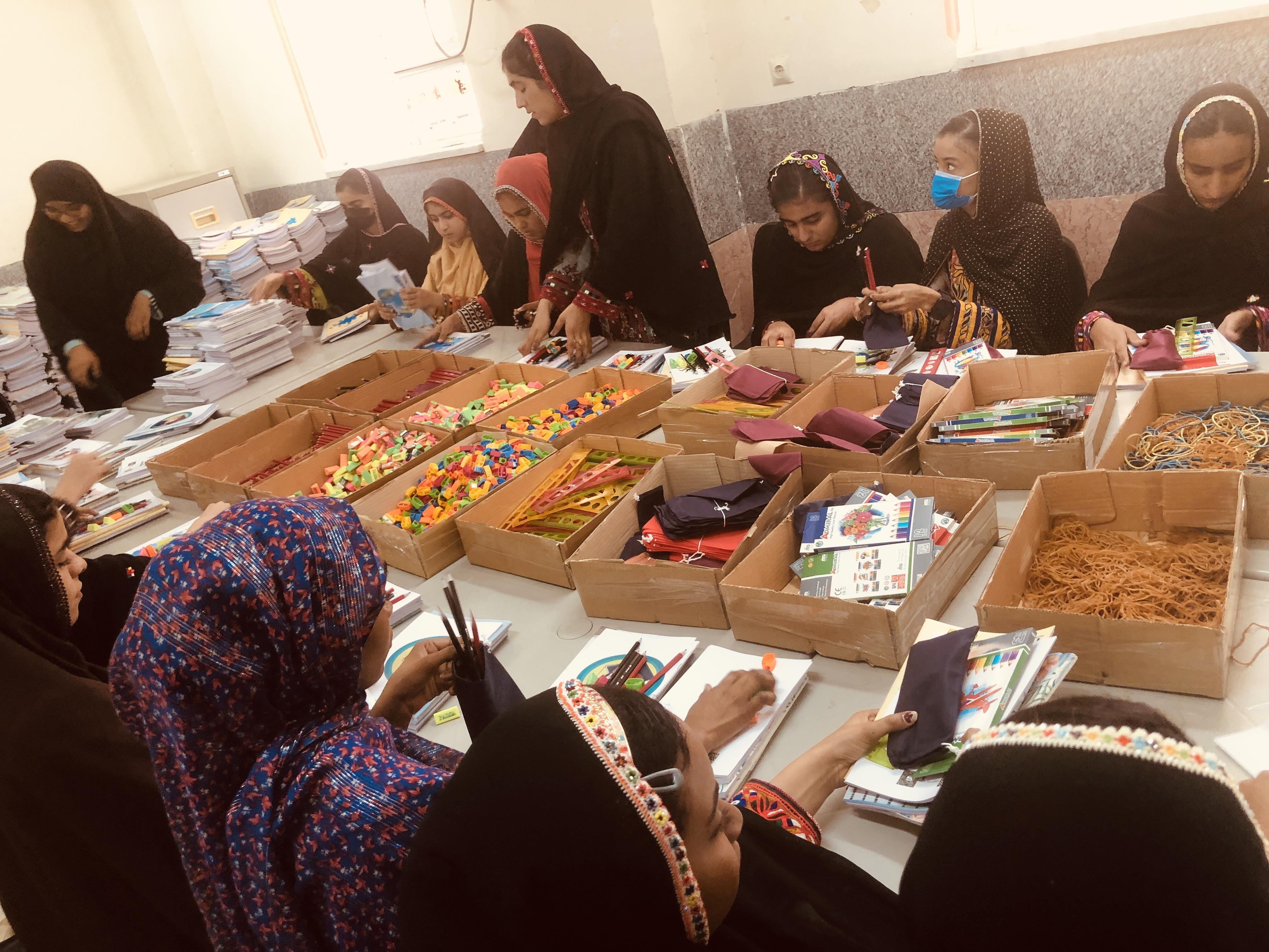 لوازم التحریر403