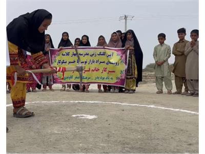 آیین کلنگ زنی دبستان چهار کلاسه روستاى مراد بازار