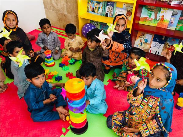 افتتاح کتابخانه کامیاب