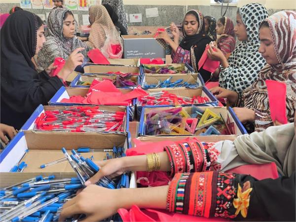 گزارش لوازم التحریر 405
