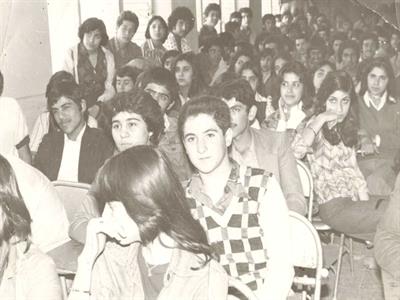 یاران جامع در دهه ۵۰ در دبیرستان جامع